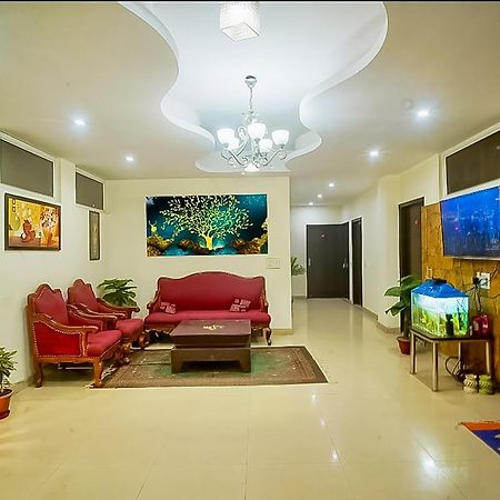 Happy Inn - Near Saket Metro New Delhi Luaran gambar