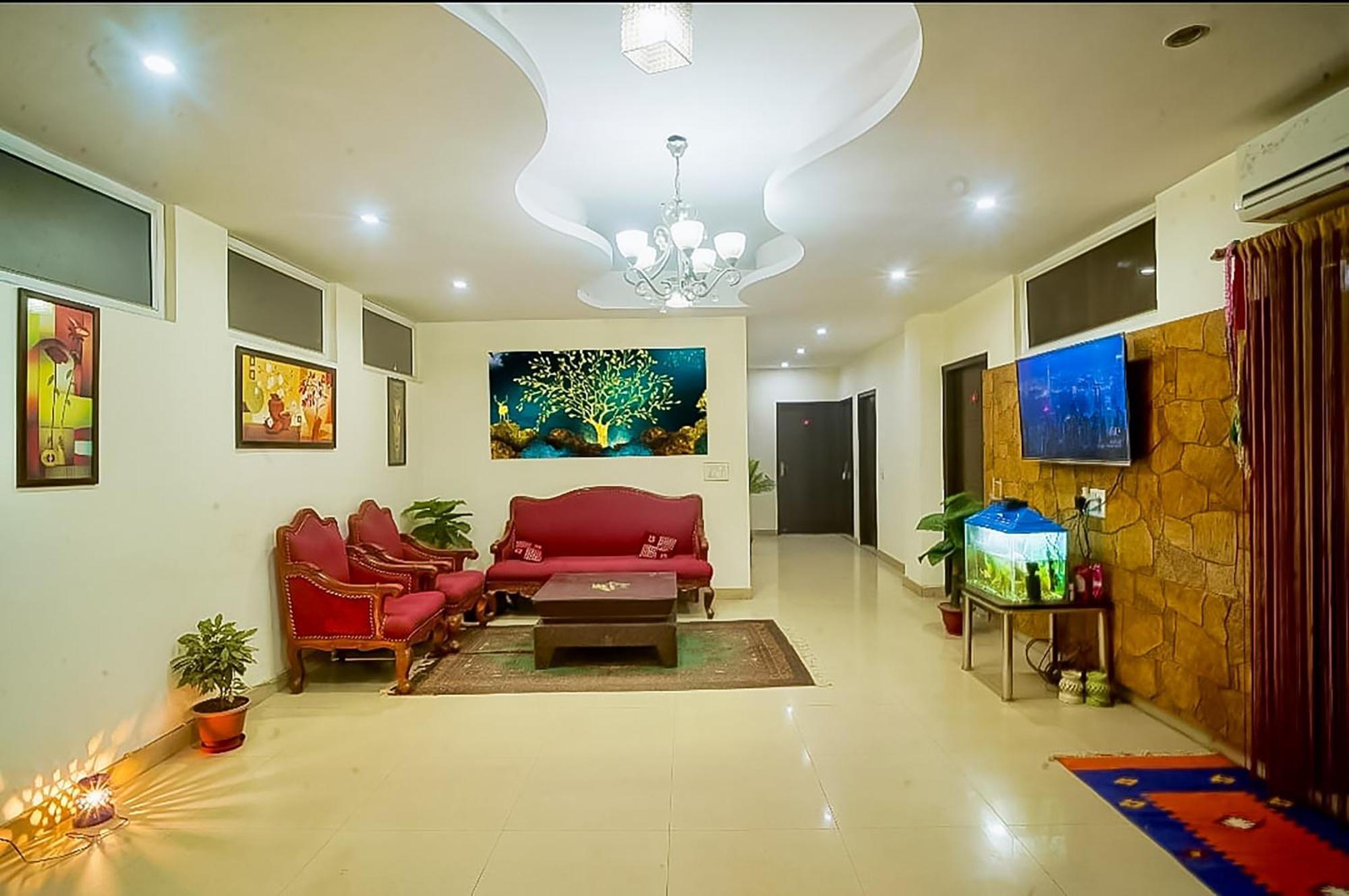 Happy Inn - Near Saket Metro New Delhi Luaran gambar